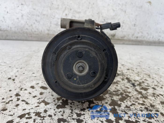 Gebruikte Pomp Airco Hyundai Santa Fe III (DM) 2.2 CRDi R 16V 4x4 Prijs € 200,00 Margeregeling aangeboden door Het Viaduct