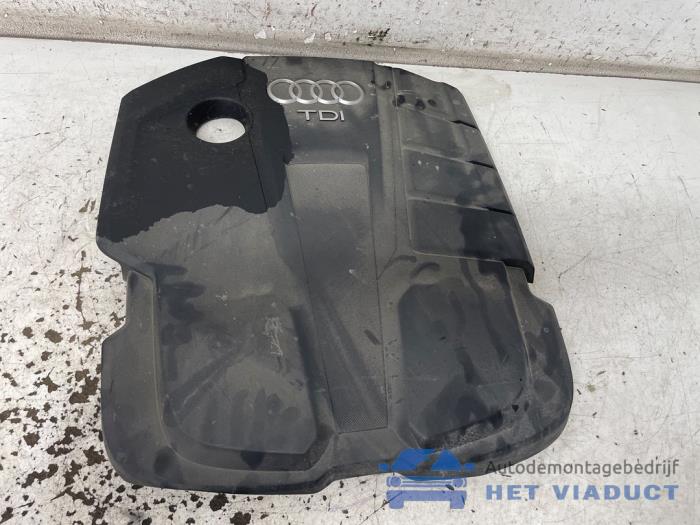 Gebruikte Afdekplaat motor Audi A4 Avant (B9) 2.0 TDI Ultra 16V Prijs € 40,00 Margeregeling aangeboden door Het Viaduct