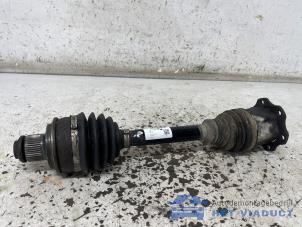 Gebruikte Cardanas rechts-voor (VWA) Audi A4 Avant (B9) 2.0 TDI Ultra 16V Prijs € 100,00 Margeregeling aangeboden door Het Viaduct