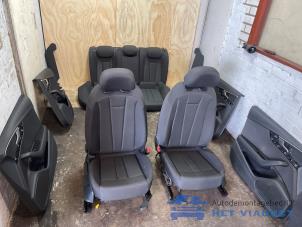 Gebruikte Interieur Bekledingsset Audi A4 Avant (B9) 2.0 TDI Ultra 16V Prijs € 400,00 Margeregeling aangeboden door Het Viaduct