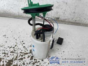 Gebruikte Benzinepomp Volkswagen Golf VII (AUA) 1.2 TSI 16V Prijs € 50,00 Margeregeling aangeboden door Het Viaduct