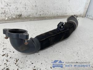 Gebruikte Turboslang Skoda Superb Combi (3V5) 2.0 TDI 4x4 Prijs € 45,00 Margeregeling aangeboden door Het Viaduct