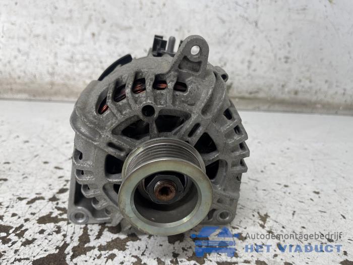 Dynamo van een Opel Astra K 1.5 CDTi 105 12V 2019
