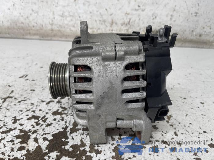 Dynamo van een Opel Astra K 1.5 CDTi 105 12V 2019
