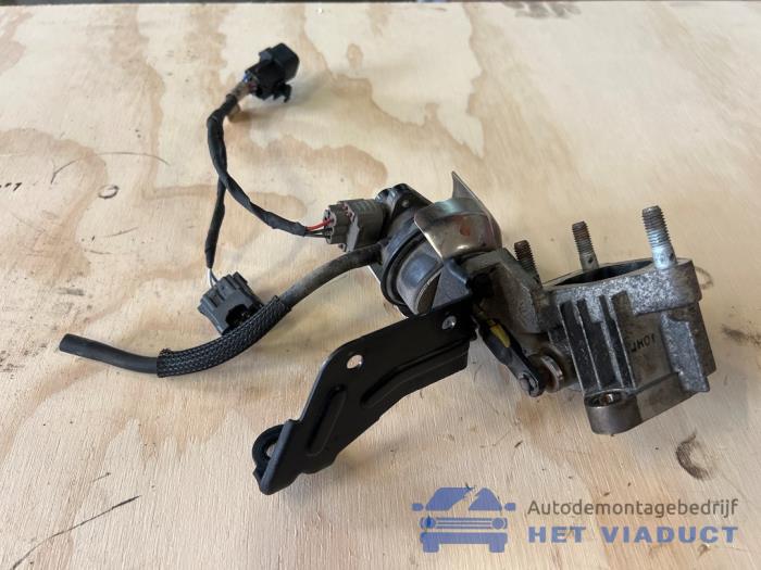 Gebruikte Uitlaat gasklep (EGR) Hyundai Santa Fe III (DM) 2.2 CRDi R 16V 4x4 Prijs € 200,00 Margeregeling aangeboden door Het Viaduct