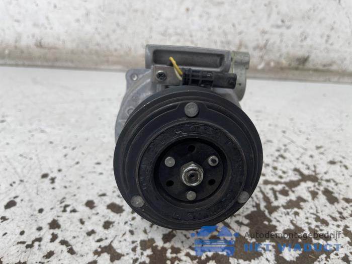 Gebruikte Aircopomp Opel Astra K 1.5 CDTi 105 12V Prijs € 175,00 Margeregeling aangeboden door Het Viaduct
