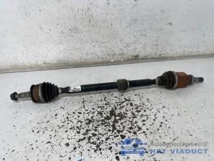 Gebruikte Homokineetas rechts-voor Opel Astra K 1.5 CDTi 105 12V Prijs € 120,00 Margeregeling aangeboden door Het Viaduct