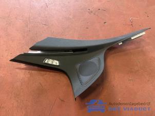 Gebruikte Kofferbakbekleding rechts Mercedes C Estate AMG (S205) C-43 AMG 3.0 V6 24V Turbo 4-Matic Prijs € 70,00 Margeregeling aangeboden door Het Viaduct