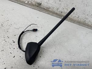 Gebruikte Antenne Ford C-Max (DXA) 1.0 Ti-VCT EcoBoost 12V 125 Prijs € 60,00 Margeregeling aangeboden door Het Viaduct