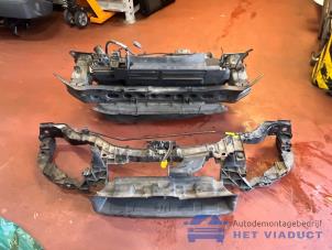 Gebruikte Frontpaneel Ford C-Max (DXA) 1.0 Ti-VCT EcoBoost 12V 125 Prijs € 450,00 Margeregeling aangeboden door Het Viaduct