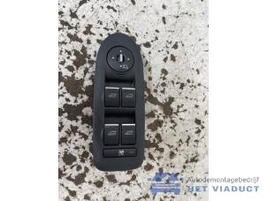 Gebruikte Combischakelaar ramen Ford Kuga I 2.0 TDCi 16V 163 4x4 Prijs € 20,00 Margeregeling aangeboden door Het Viaduct