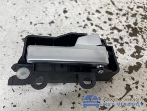 Gebruikte Deurgreep 4Deurs rechts-achter Ford Kuga I 2.0 TDCi 16V 163 4x4 Prijs € 10,00 Margeregeling aangeboden door Het Viaduct