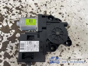 Gebruikte Motor portierruit Ford Kuga I 2.0 TDCi 16V 163 4x4 Prijs € 20,00 Margeregeling aangeboden door Het Viaduct