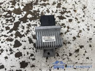 Gebruikte Relais Voorgloei Ford Kuga I 2.0 TDCi 16V 163 4x4 Prijs € 15,00 Margeregeling aangeboden door Het Viaduct