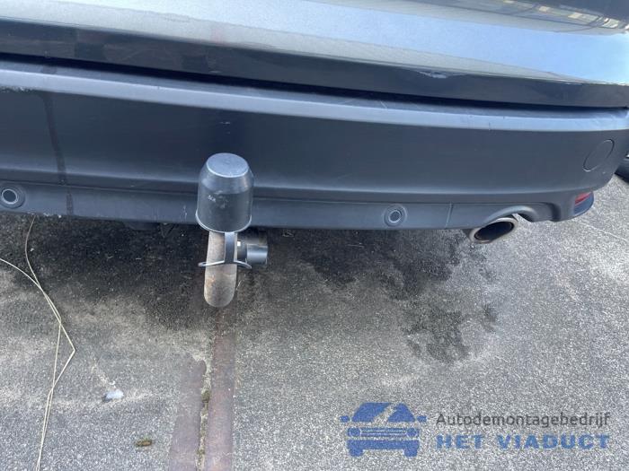 Gebruikte Trekhaak Ford Focus 3 Wagon 2.0 TDCi 16V 150 Prijs € 150,00 Margeregeling aangeboden door Het Viaduct