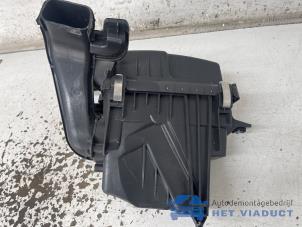 Gebruikte Luchtfilterhuis Nissan Micra (K14) 1.0 IG-T 100 Prijs € 120,00 Margeregeling aangeboden door Het Viaduct