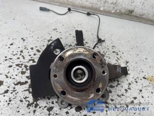 Gebruikte Asschenkel rechts-voor Nissan Micra (K14) 1.0 IG-T 100 Prijs € 70,00 Margeregeling aangeboden door Het Viaduct