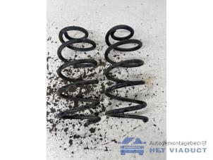 Gebruikte Veerschroef achter Nissan Micra (K14) 1.0 IG-T 100 Prijs € 40,00 Margeregeling aangeboden door Het Viaduct