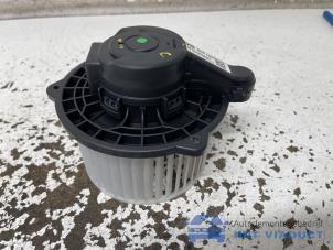 Gebruikte Aanjager Hyundai i10 1.0 12V Prijs € 50,00 Margeregeling aangeboden door Het Viaduct