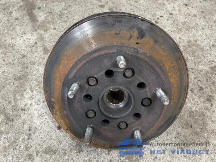 Gebruikte Fusee links-voor Ford Transit Custom 2.0 TDCi 16V Eco Blue 130 Prijs € 50,00 Margeregeling aangeboden door Het Viaduct