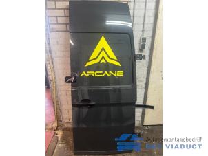 Gebruikte Achterdeur Bus-Bestelauto Volkswagen Crafter (SY) 2.0 TDI Prijs € 800,00 Margeregeling aangeboden door Het Viaduct