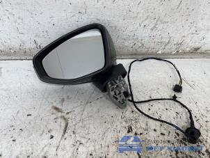 Gebruikte Spiegel Buiten links Audi A3 Sportback (8YA) 1.0 30 TFSI 12V Prijs € 200,00 Margeregeling aangeboden door Het Viaduct