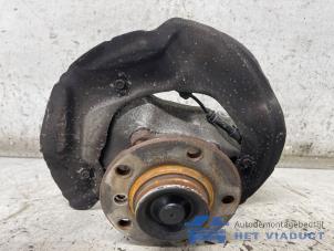 Gebruikte Asschenkel links-voor BMW 1 serie (F21) 116d 1.6 16V Efficient Dynamics Prijs € 40,00 Margeregeling aangeboden door Het Viaduct