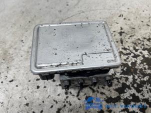 Gebruikte ABS Pomp Volkswagen Transporter T6 2.0 TDI DRF Prijs € 120,00 Margeregeling aangeboden door Het Viaduct