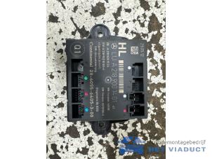 Gebruikte Centrale Deurvergrendelings Module Mercedes E (W212) E-200 CGI 16V BlueEfficiency Prijs € 20,00 Margeregeling aangeboden door Het Viaduct
