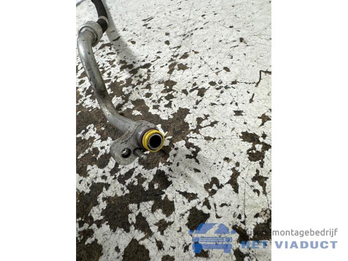 Airco Leiding van een Mercedes-Benz E (W212) E-200 CGI 16V BlueEfficiency 2012