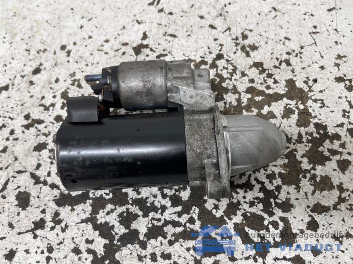 Gebruikte Startmotor Mercedes E (W212) E-200 CGI 16V BlueEfficiency Prijs € 50,00 Margeregeling aangeboden door Het Viaduct