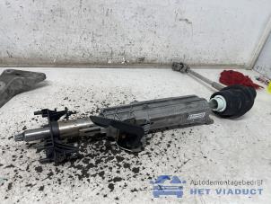 Gebruikte Stuurkolom compleet BMW 3 serie (F30) 330i 2.0 16V Prijs € 100,00 Margeregeling aangeboden door Het Viaduct