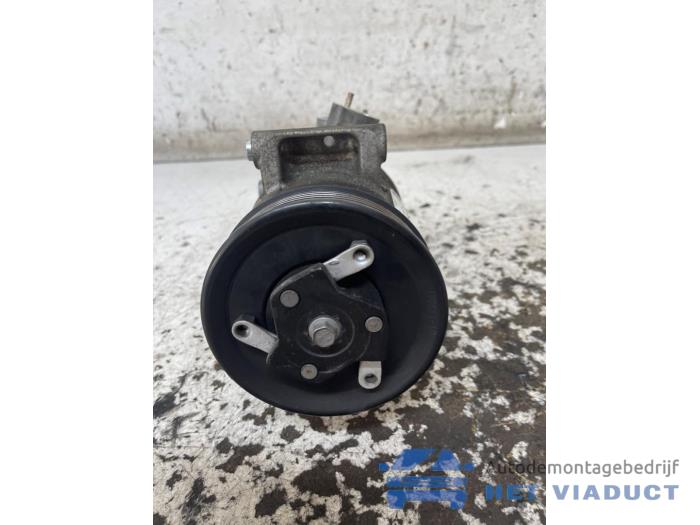 Gebruikte Aircopomp Volkswagen Golf VII (AUA) 1.6 TDI BMT 16V Prijs € 100,00 Margeregeling aangeboden door Het Viaduct