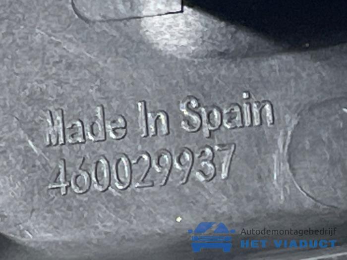 Elektrisch Raam Schakelaar van een Opel Corsa F (UB/UH/UP) 1.2 Turbo 12V 100 2023