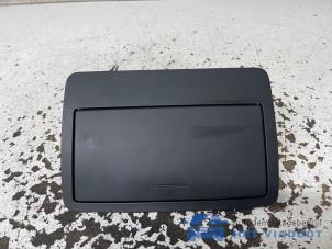 Gebruikte Display Interieur Audi Q3 (8UB/8UG) 2.0 TDI 16V 136 Prijs € 140,00 Margeregeling aangeboden door Het Viaduct