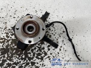 Gebruikte Asschenkel links-voor Opel Corsa F (UB/UH/UP) 1.2 Turbo 12V 100 Prijs € 100,00 Margeregeling aangeboden door Het Viaduct