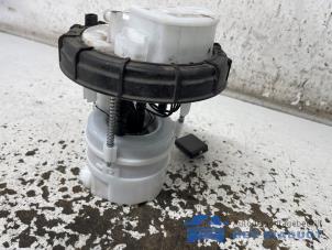 Gebruikte Benzinepomp Opel Corsa F (UB/UH/UP) 1.2 Turbo 12V 100 Prijs € 80,00 Margeregeling aangeboden door Het Viaduct