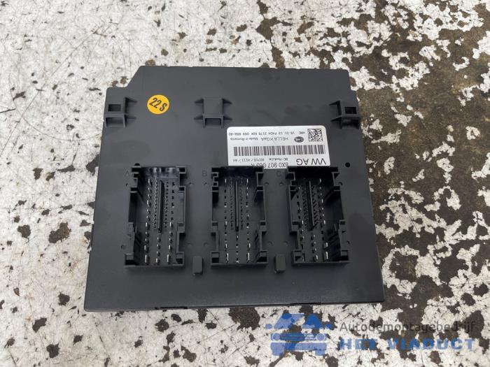 Gebruikte Bodycontrol Module Audi Q3 (8UB/8UG) 2.0 TDI 16V 136 Prijs € 50,00 Margeregeling aangeboden door Het Viaduct