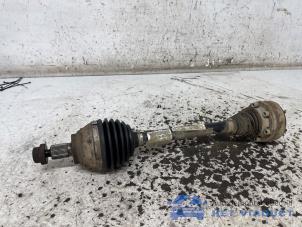 Gebruikte Cardanas links-voor (VWA) Volkswagen Golf VII Variant (AUVV) 1.6 TDI BlueMotion 16V Prijs € 100,00 Margeregeling aangeboden door Het Viaduct