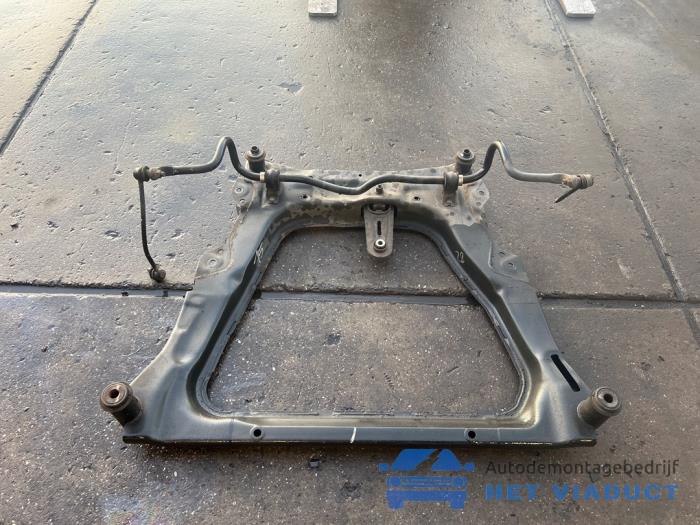 Gebruikte Subframe Nissan Juke (F15) 1.6 16V Prijs € 180,00 Margeregeling aangeboden door Het Viaduct