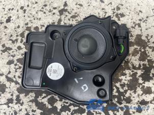 Gebruikte Luidspreker Audi A8 (D4) 4.2 TDI V8 32V Quattro Prijs € 100,00 Margeregeling aangeboden door Het Viaduct