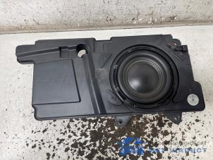 Gebruikte Luidspreker Audi A8 (D4) 4.2 TDI V8 32V Quattro Prijs € 240,00 Margeregeling aangeboden door Het Viaduct