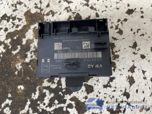 Gebruikte Deur module Audi A8 (D4) 4.2 TDI V8 32V Quattro Prijs € 25,00 Margeregeling aangeboden door Het Viaduct