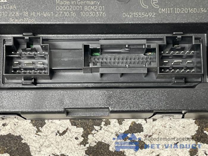 Computer Body Control van een Audi A8 (D4) 4.2 TDI V8 32V Quattro 2016