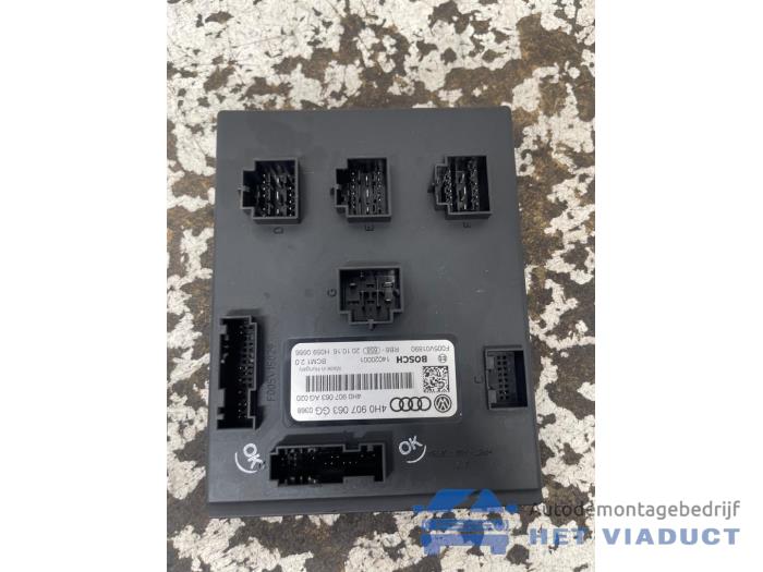 Gebruikte Module Bodycontrol Audi A8 (D4) 4.2 TDI V8 32V Quattro Prijs € 230,00 Margeregeling aangeboden door Het Viaduct
