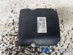 Gebruikte ABS Pomp Audi A8 (D4) 4.2 TDI V8 32V Quattro Prijs € 475,00 Margeregeling aangeboden door Het Viaduct