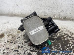 Gebruikte Oliefilterhuis Volkswagen Golf VII Variant (AUVV) 1.6 TDI BlueMotion 16V Prijs € 60,00 Margeregeling aangeboden door Het Viaduct