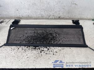 Gebruikte Hondenrek Opel Astra L Sports Tourer (F4/FC/FN/FR) 1.2 Turbo 110 12V Prijs € 150,00 Margeregeling aangeboden door Het Viaduct