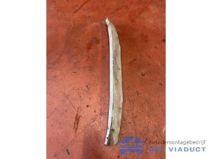 Gebruikte Bumperbalk voor Opel Corsa D 1.3 CDTi 16V ecoFLEX Prijs € 30,00 Margeregeling aangeboden door Het Viaduct