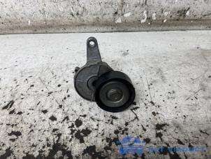 Gebruikte Spanrol Multiriem Volkswagen Passat Variant (3G5) 2.0 TDI 16V 190 Prijs € 15,00 Margeregeling aangeboden door Het Viaduct